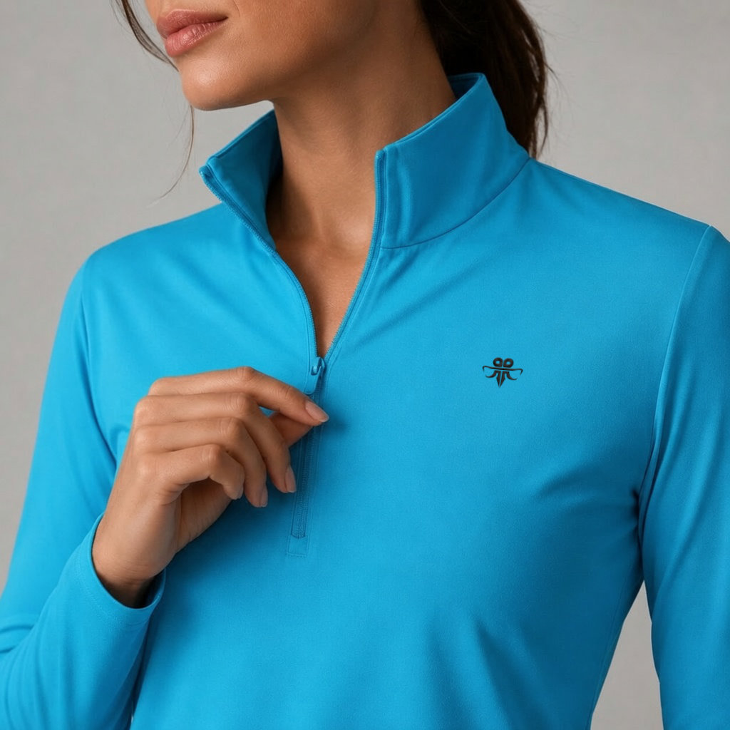 Lightweight Emblem Quarter-Zip Tek