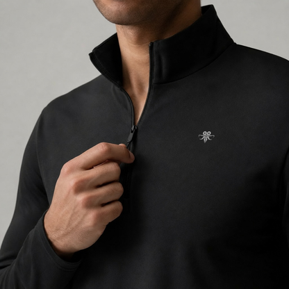 Lightweight Emblem Quarter-Zip Tek